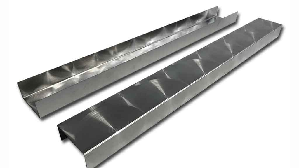 ویژگی های ریل و بست چنگالی